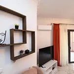 Nektarios & Eftychia * Ambelokipoi (Zakynthos)