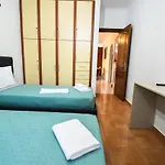 بيت للعطل Nektarios & Eftychia